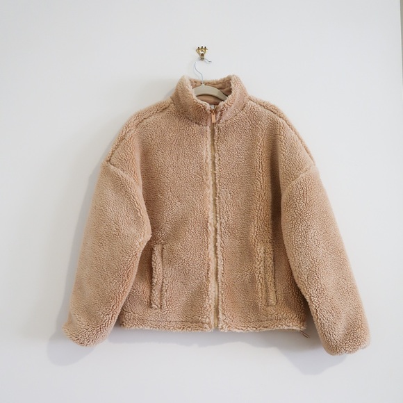 Alo Yoga Flurry Sherpa Jacket - Picture 4 of 7